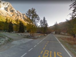 Parapendista cade in Val Ferret