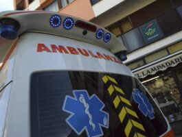 Incidente stradale ad Aosta, tre in Pronto soccorso
