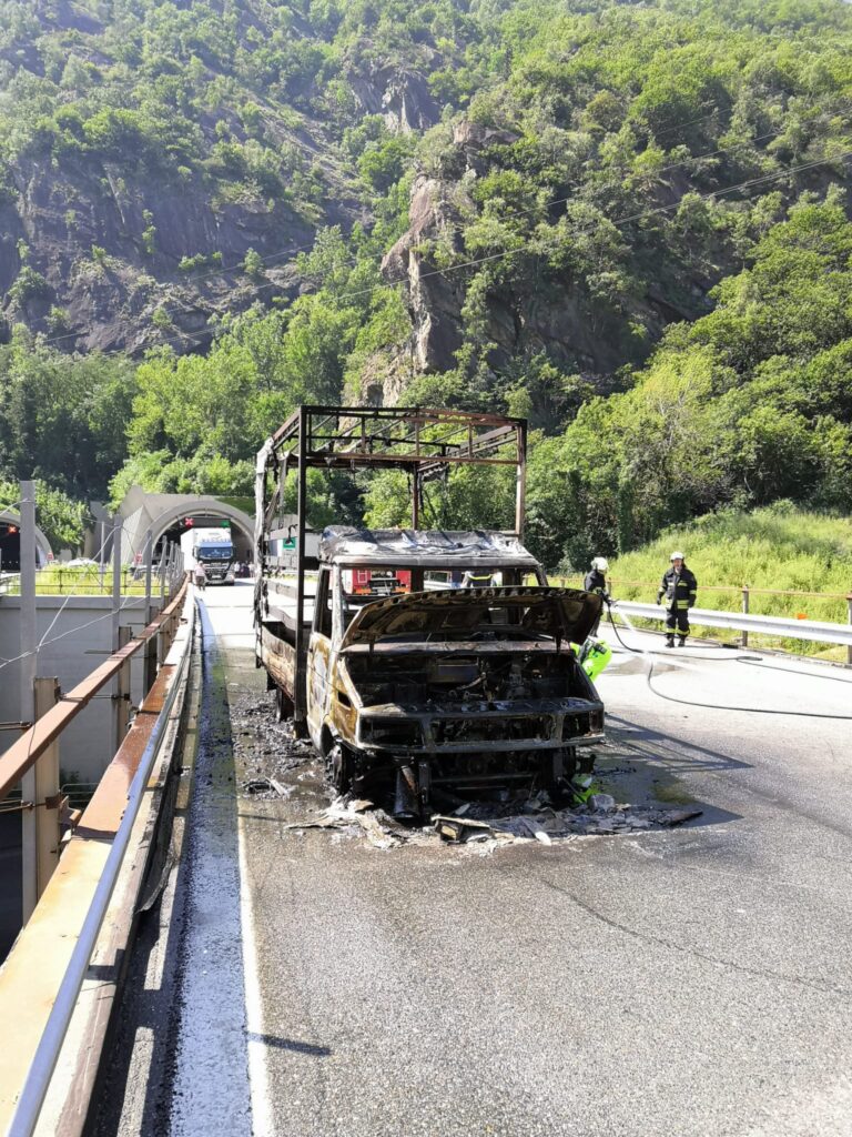 20200716-incendio-camion
