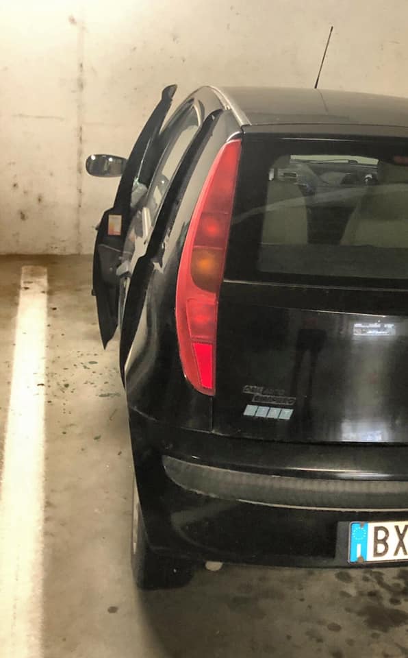 Auto Vandalizzata Donnas 2