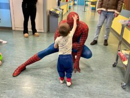 Spiderman alla Pediatria del Beauregard